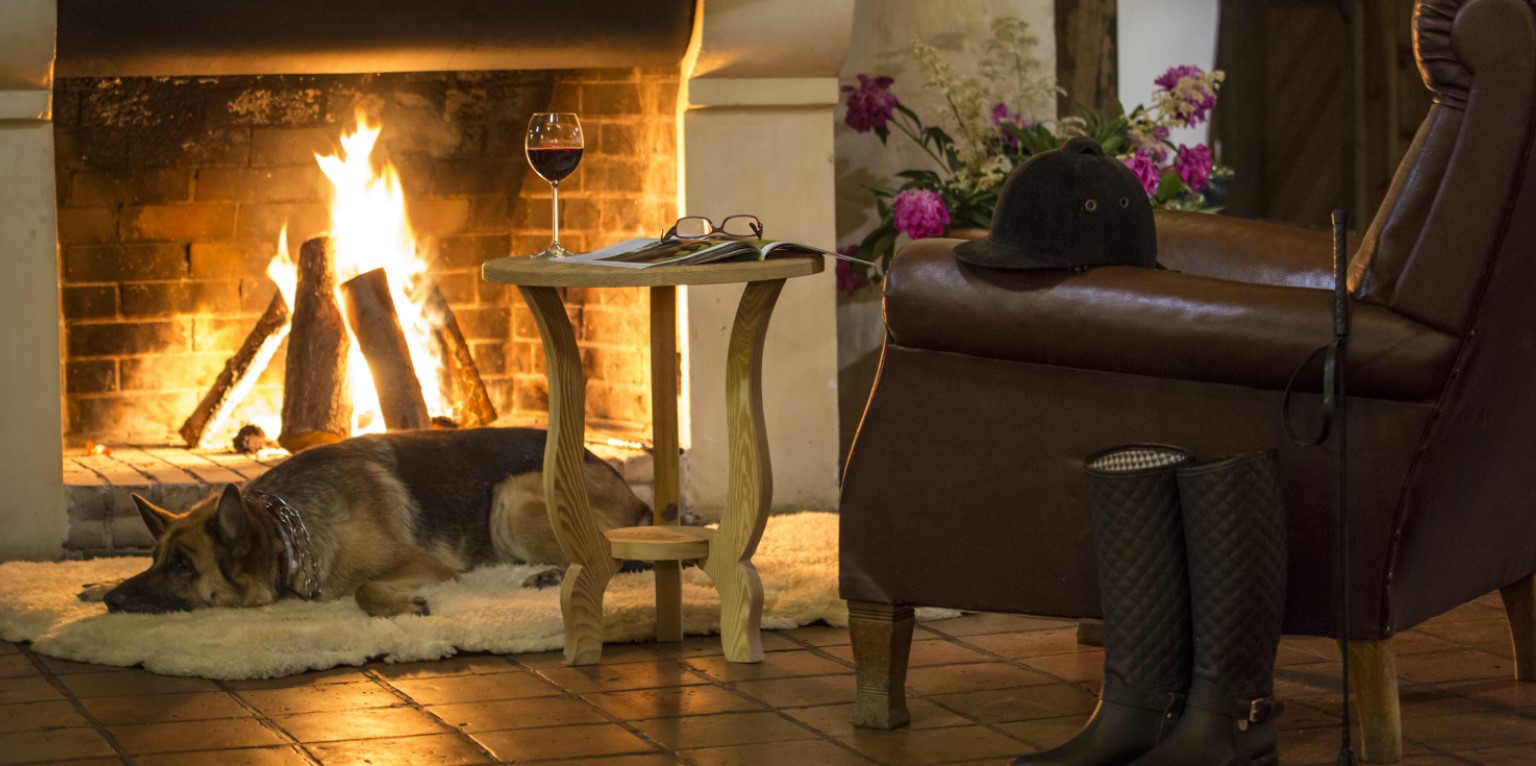 palazzo maniero hotel ristorante alloggi appartamenti camere in Polonia Masuria